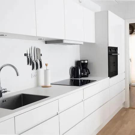 Royal Arena - Brand New Fully Furnished Apartamento *